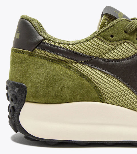 Diadora Race NY In Green Mimetic