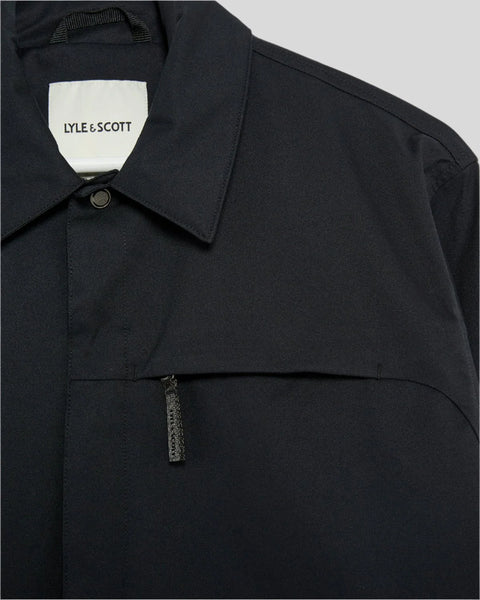 Lyle & Scott LW2240V Tech Twill Overshirt In Lacquer