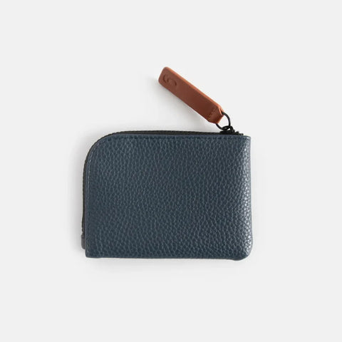 Caroline Gardner MCRP112 Black/Navy Corner Zip Card Holder