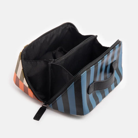 Caroline Gardner MDWB100 Stripe Diagonal Zip Large Washbag