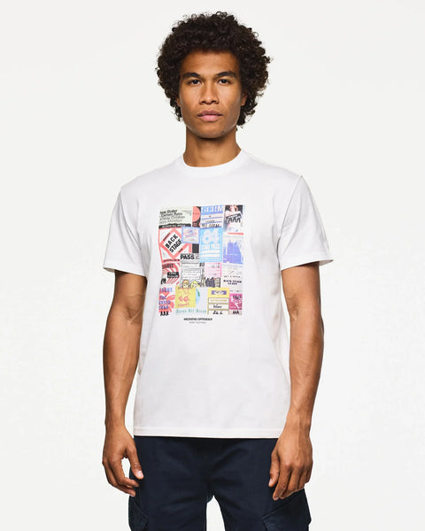 Weekend Offender Passes T Shirt In White