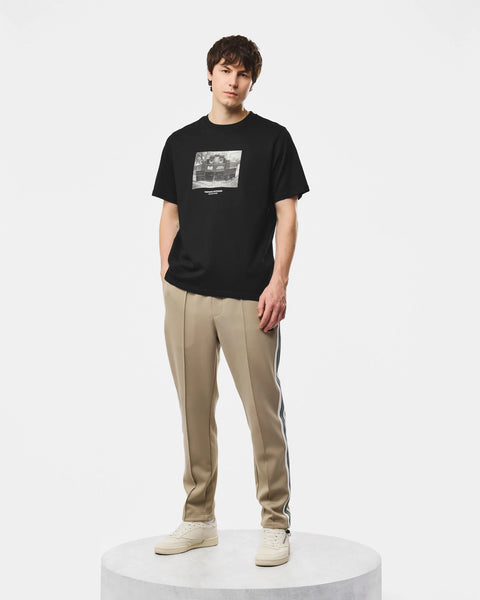 Weekend Offender Inimicus Graphic Tee In Black