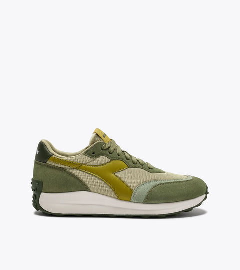 Diadora Race NY In Green Loden
