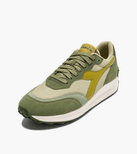 Diadora Race NY In Green Loden
