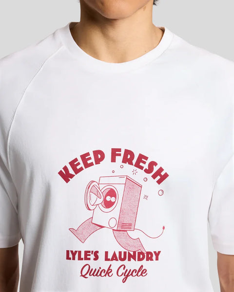 Lyle & Scott TS2426V Keep Fresh Graphic T-shirt In Y174 White/ Cherry Red