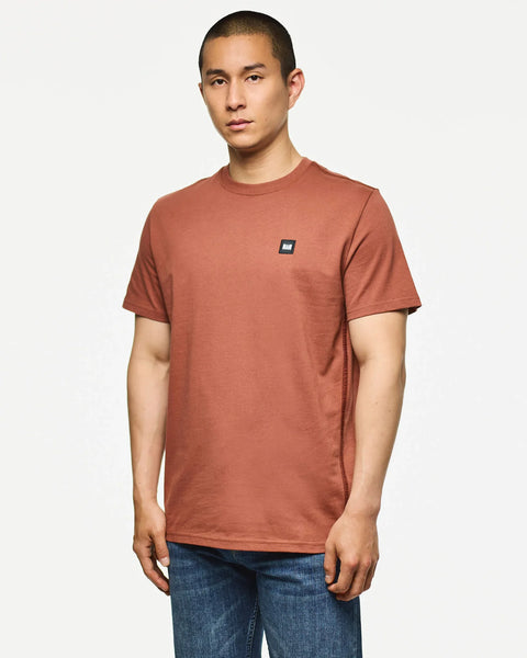 Weekend Offender Isley T Shirt In Clay