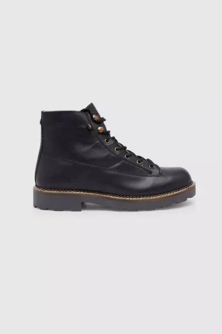 Farah F7GF0047 Alpine boot in Black MonoLeather