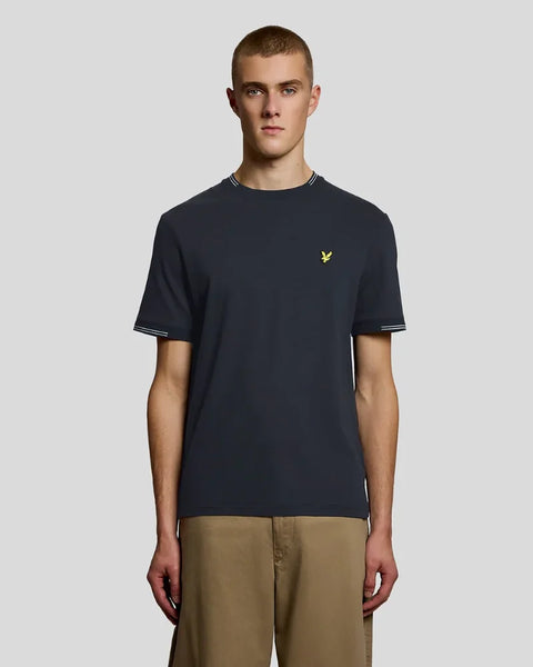 Lyle & Scott TS2405V Fine Tipped T-Shirt In Y155 Dark Navy/ Chalk Blue