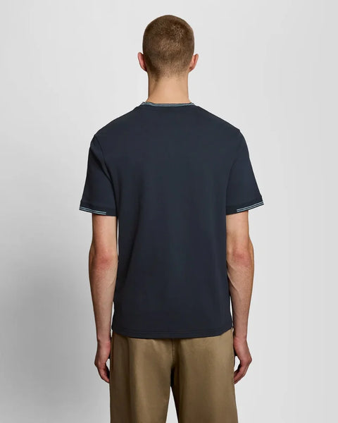 Lyle & Scott TS2405V Fine Tipped T-Shirt In Y155 Dark Navy/ Chalk Blue