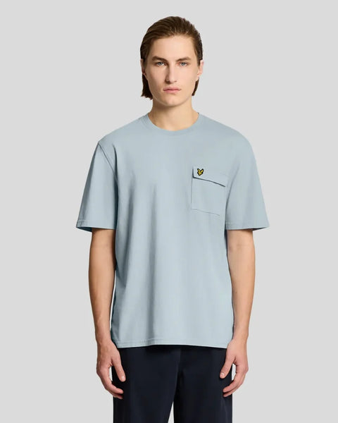Lyle & Scott TS2407V Cargo Pocket T-shirt In W596 Opal Blue