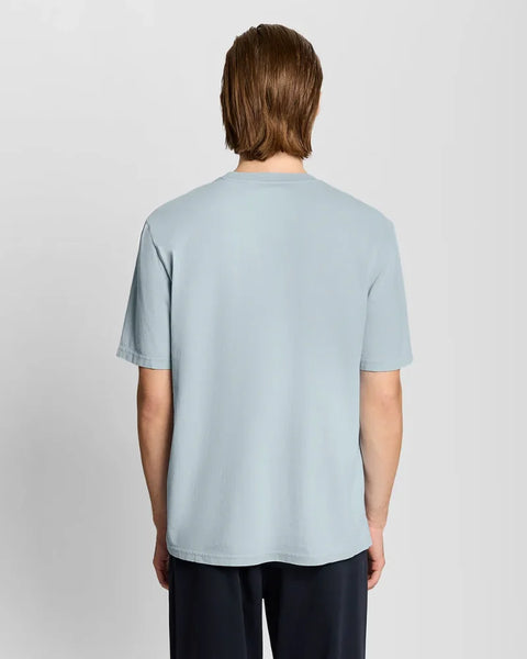 Lyle & Scott TS2407V Cargo Pocket T-shirt In W596 Opal Blue