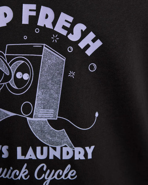 Lyle & Scott TS2426V Keep Fresh Graphic T-shirt In Y172 Jet Black/ Bubble Blue