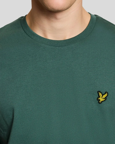 Lyle & Scott TS400VOGT Plain T-Shirt In W130 Everglade